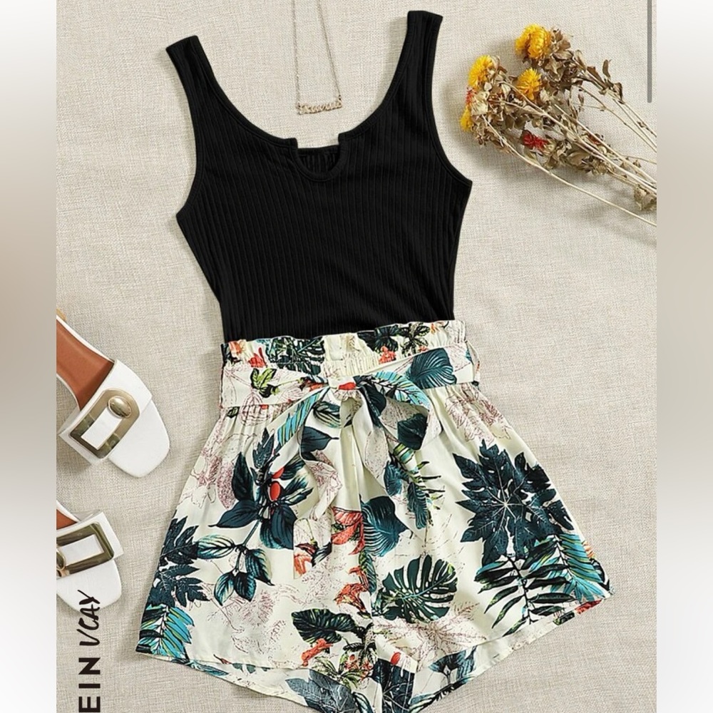 Shein tropical, print paper bag, waist romper with Belt xl.